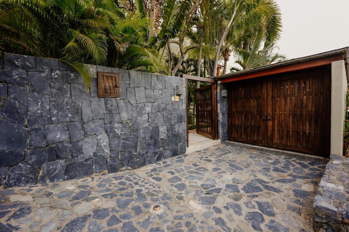 Dream Villa With Private Beach And Catering Zihuatanejo Esterno foto