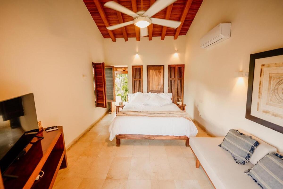 Dream Villa With Private Beach And Catering Zihuatanejo Esterno foto