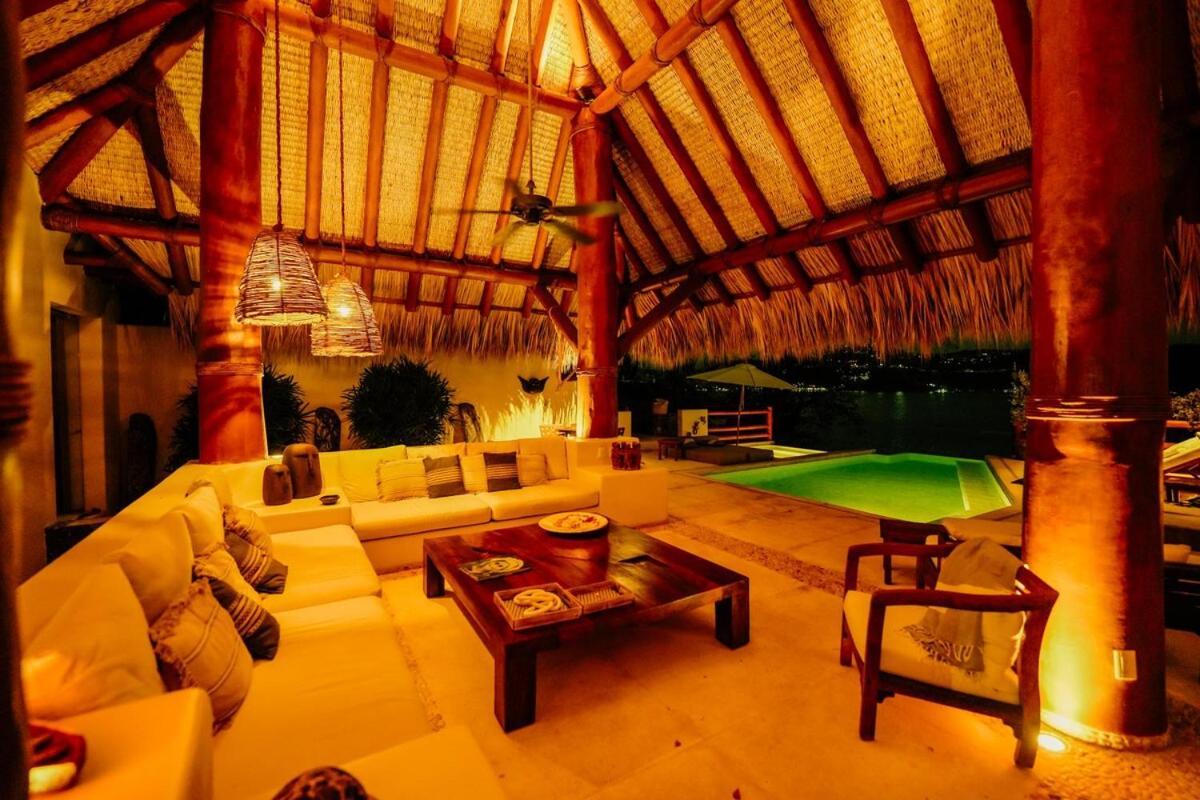 Dream Villa With Private Beach And Catering Zihuatanejo Esterno foto