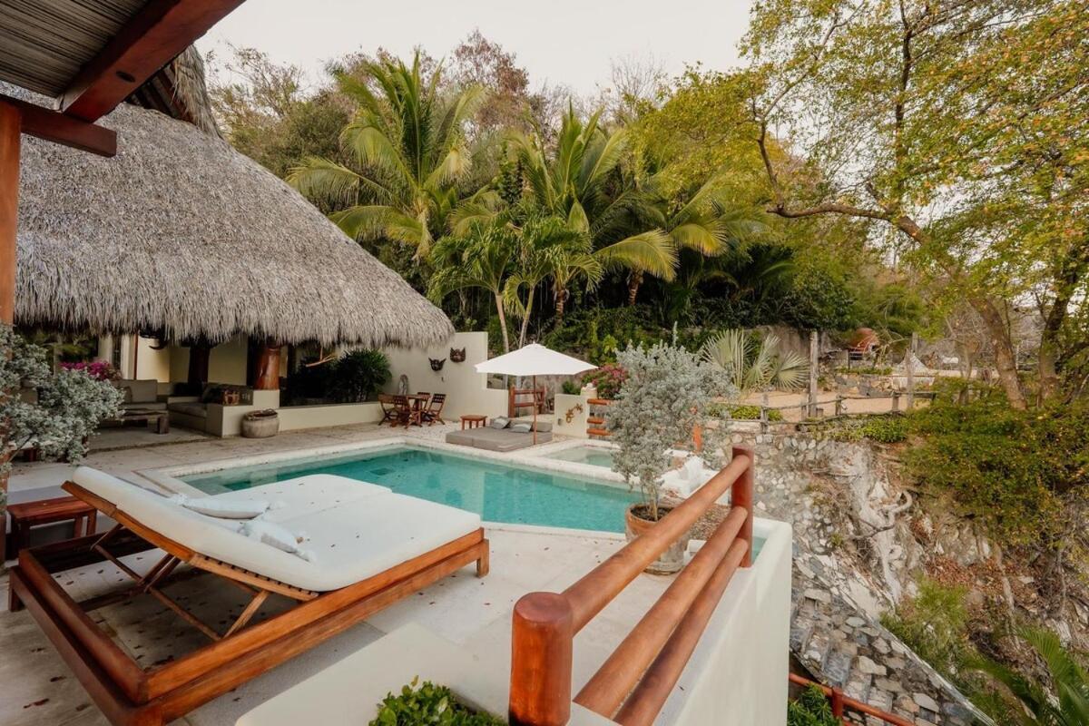 Dream Villa With Private Beach And Catering Zihuatanejo Esterno foto