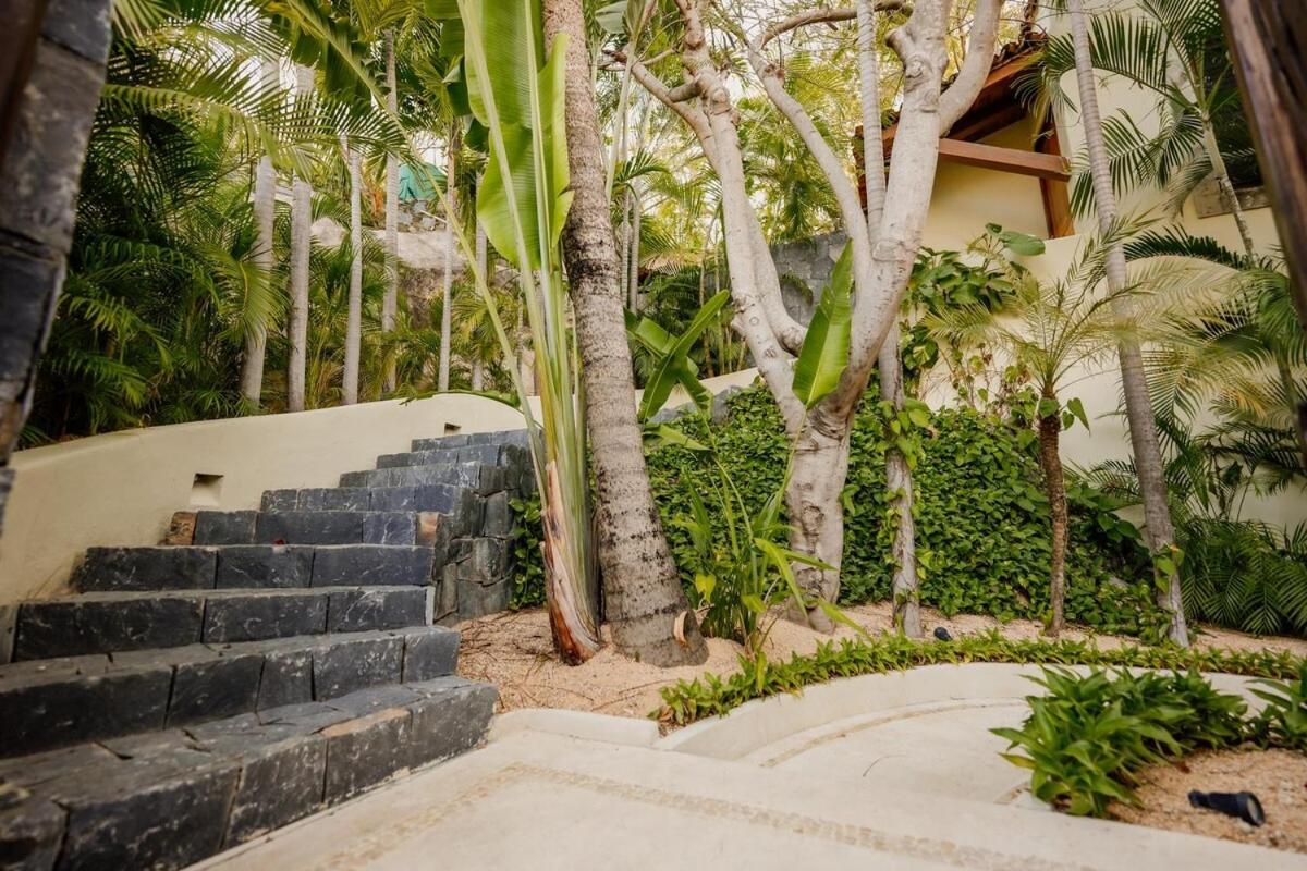 Dream Villa With Private Beach And Catering Zihuatanejo Esterno foto